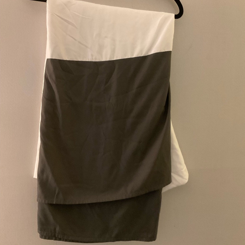 QUEEN MICROFIBER BED SKIRT